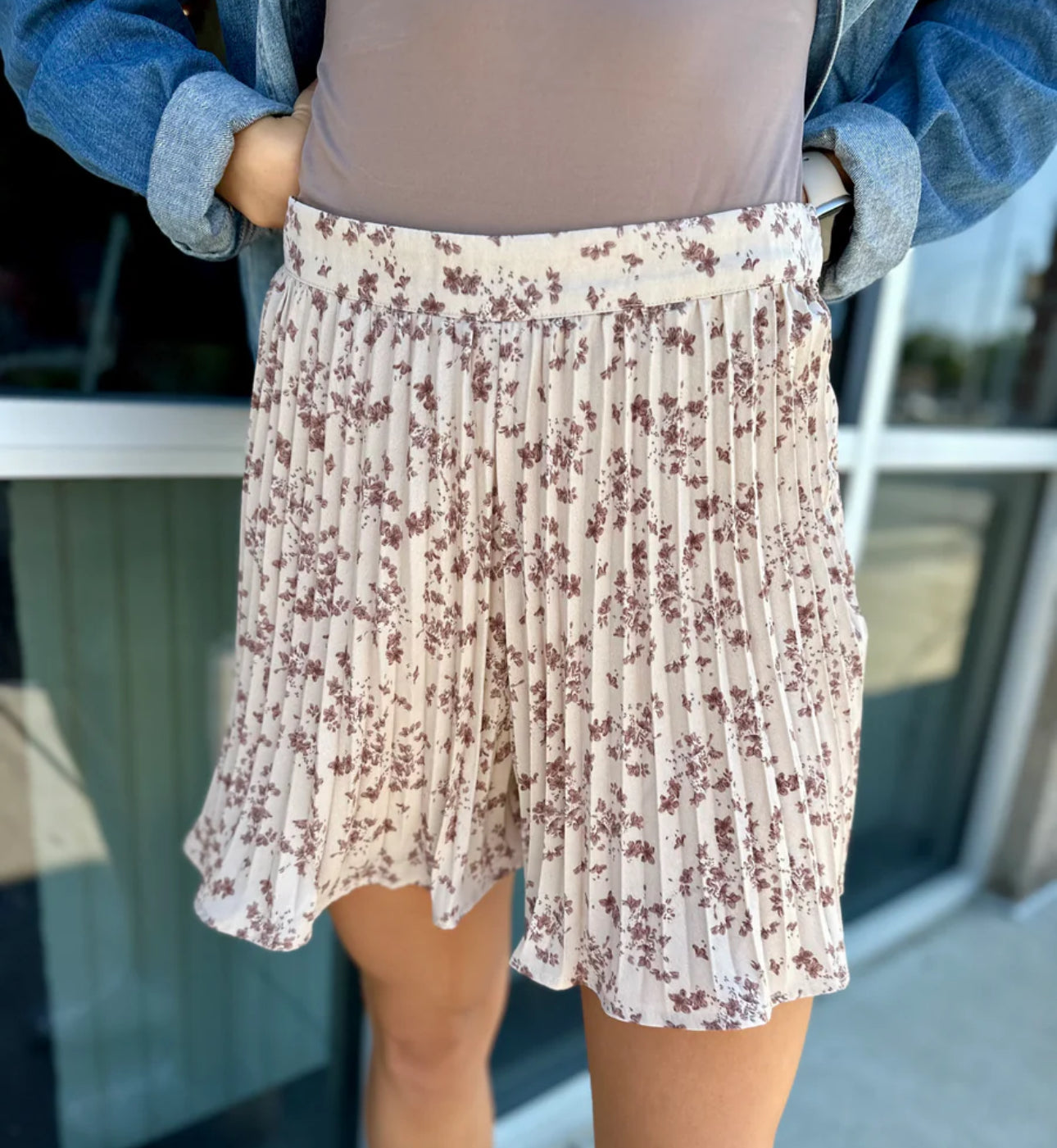 Floral Pleated Shorts