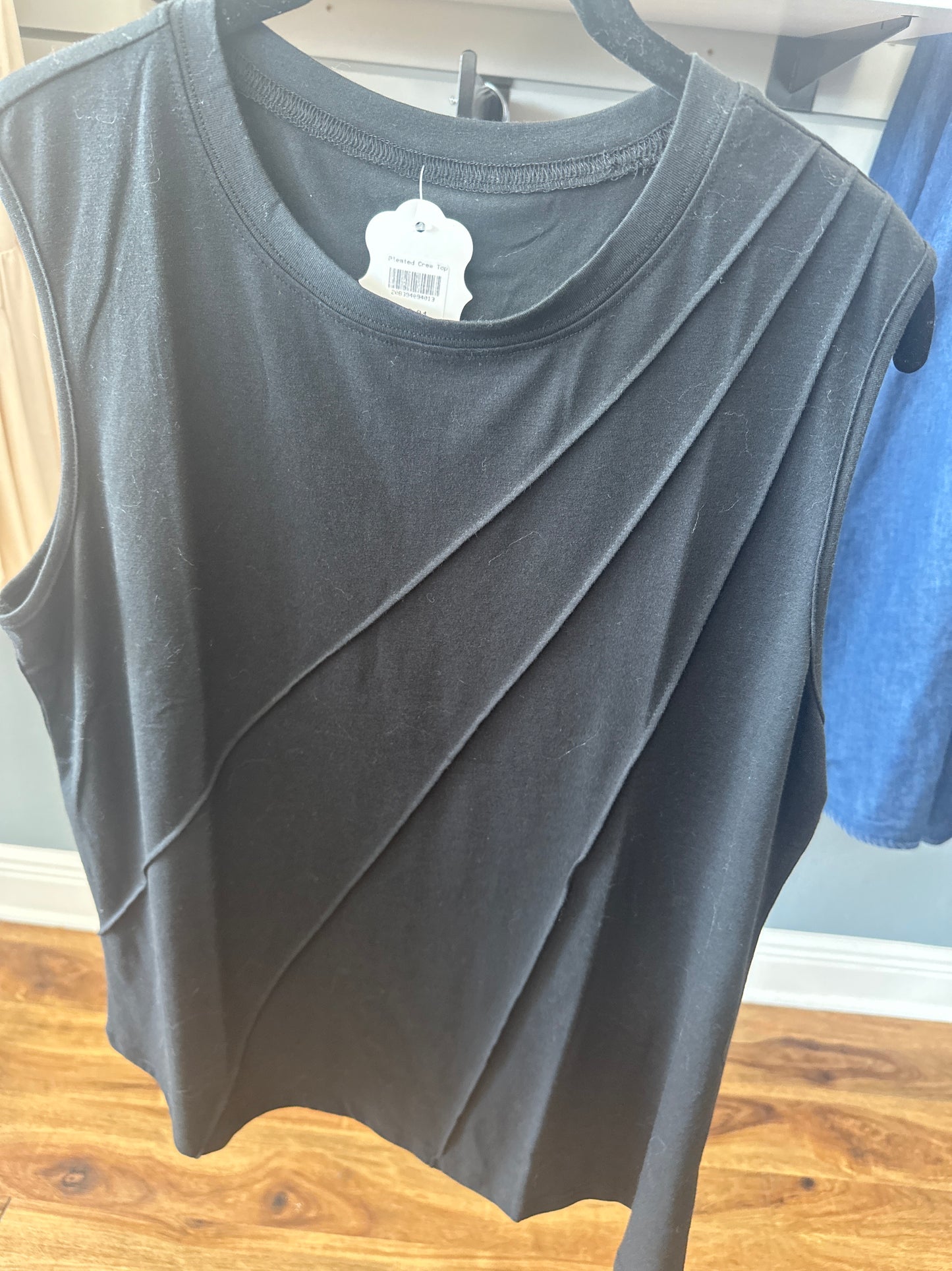 Pleated Crew Tank Top