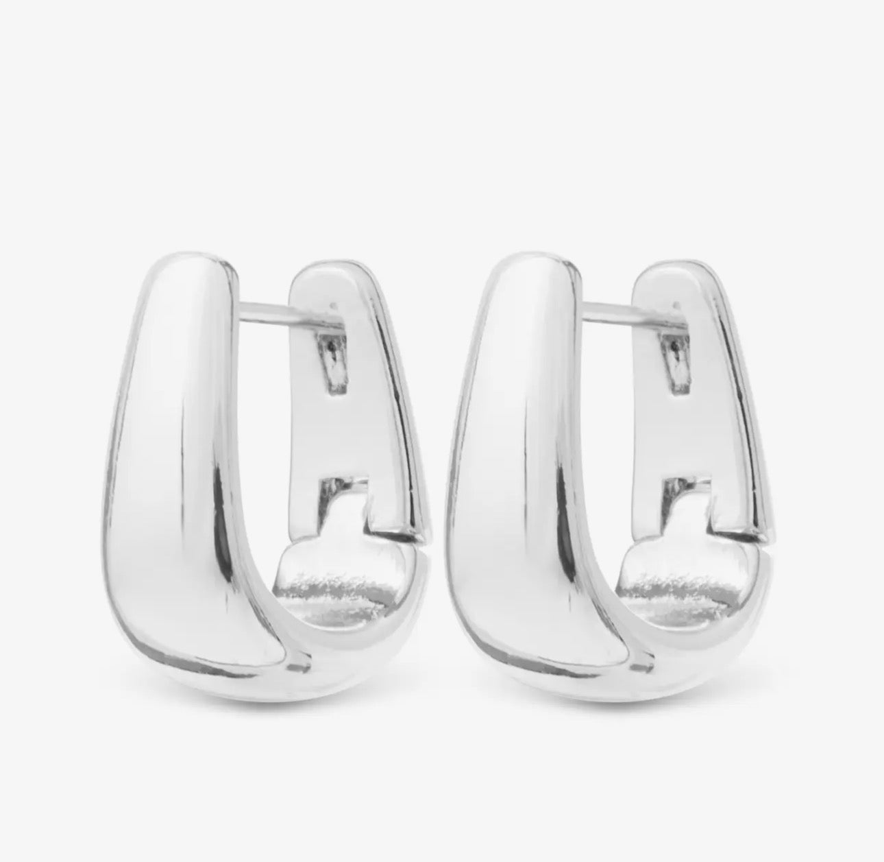 Gold/Silver Edna Polished Elongated Huggie Earrings