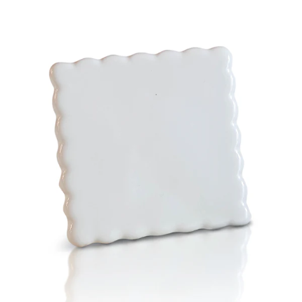 Nora Fleming Mini “Simple Scallop”