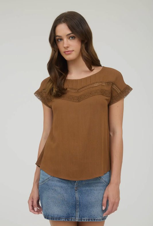 Lace Trim Pleated Yoke Short Sleeve